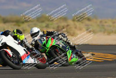 media/Oct-29-2022-CVMA (Sat) [[14c0aa3b66]]/Race 8 Supersport Middleweight/Folder 2/